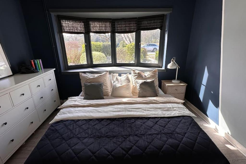Formby, Spacious True Bungalow Steps From Beach Exteriér fotografie